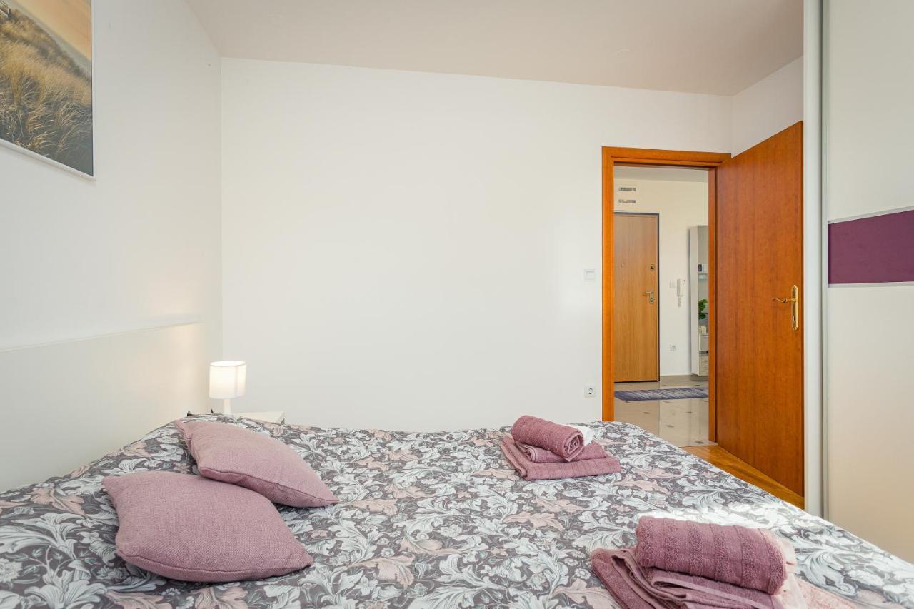 Seaside Apartment Lara Banjole Eksteriør bilde