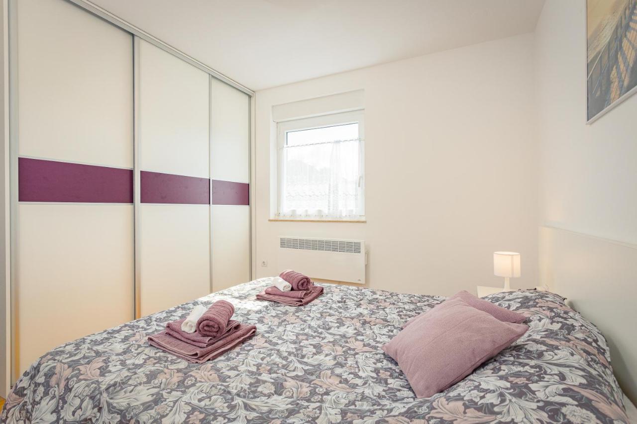Seaside Apartment Lara Banjole Eksteriør bilde